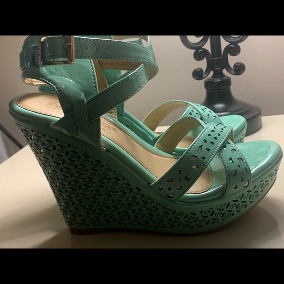 DBDK Mint Green Wedges - Picture 11 of 16